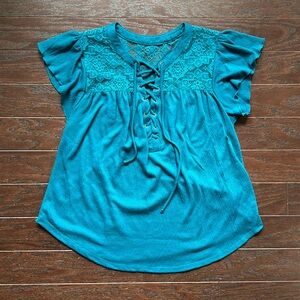 3/$12 ✨ ☁️ flowy top